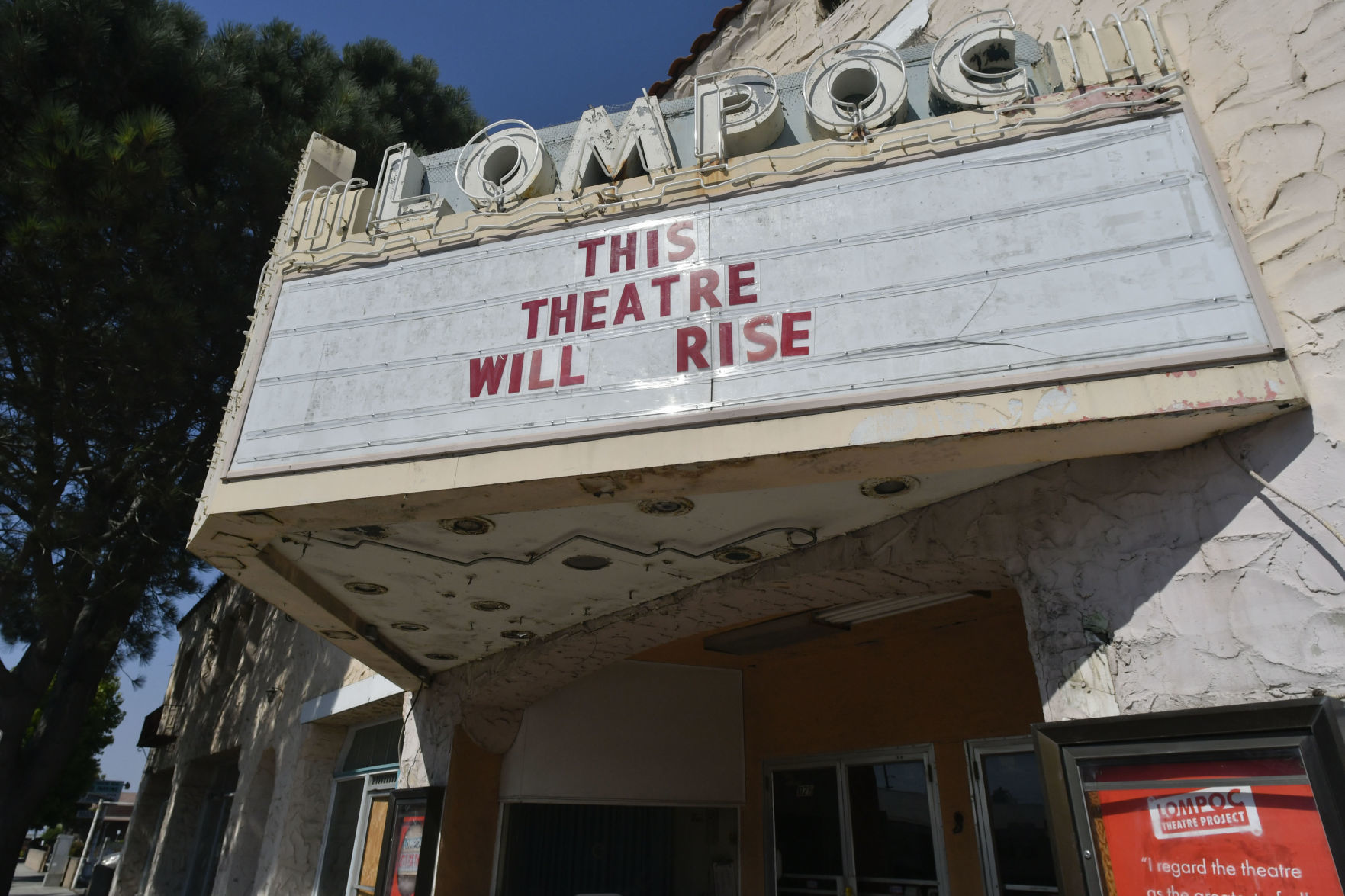 080618 Lompoc Theatre 34.jpg